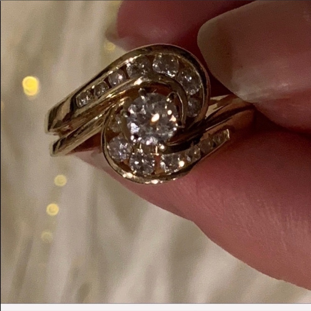 💍Beautiful solid YG Solitaire Diamond Ring 💍